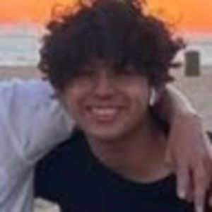 Meet your Posher, Marcos